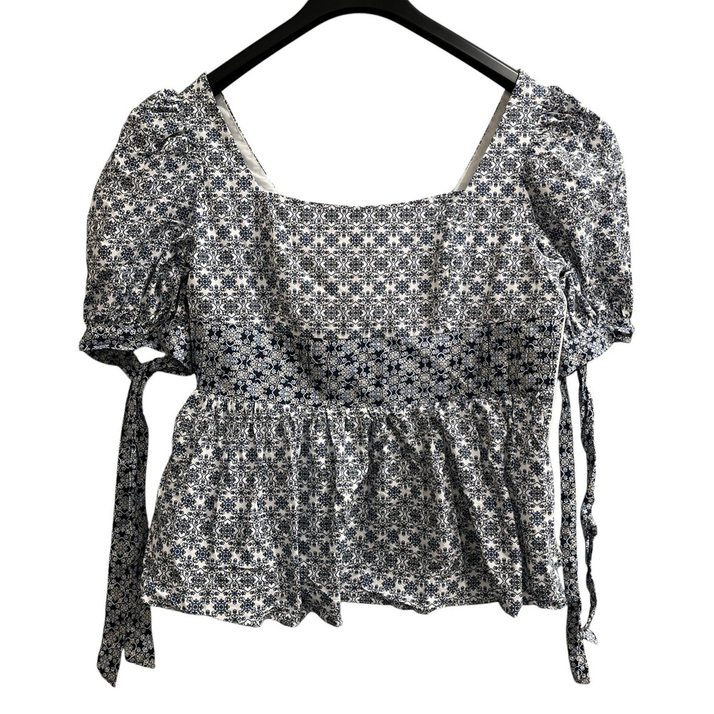 English Factory Top Womens L Blue Floral‎ Smocked Milkmaid Coquette Cottagecore